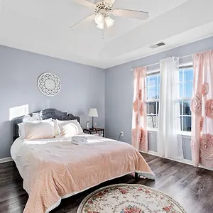 https://locked-in.1sthotelscharlotte.com